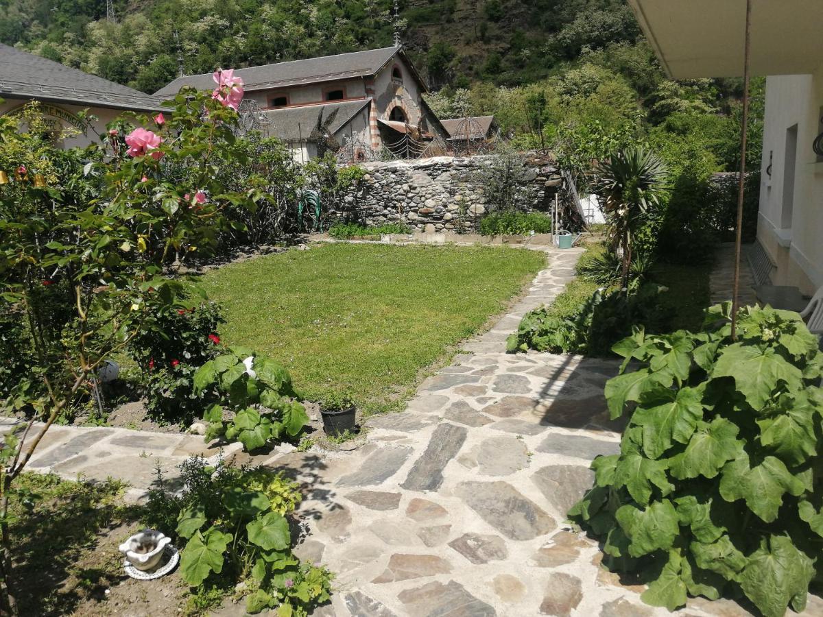 Villa Les Rosiers Bagnères-de-Luchon Exterior foto