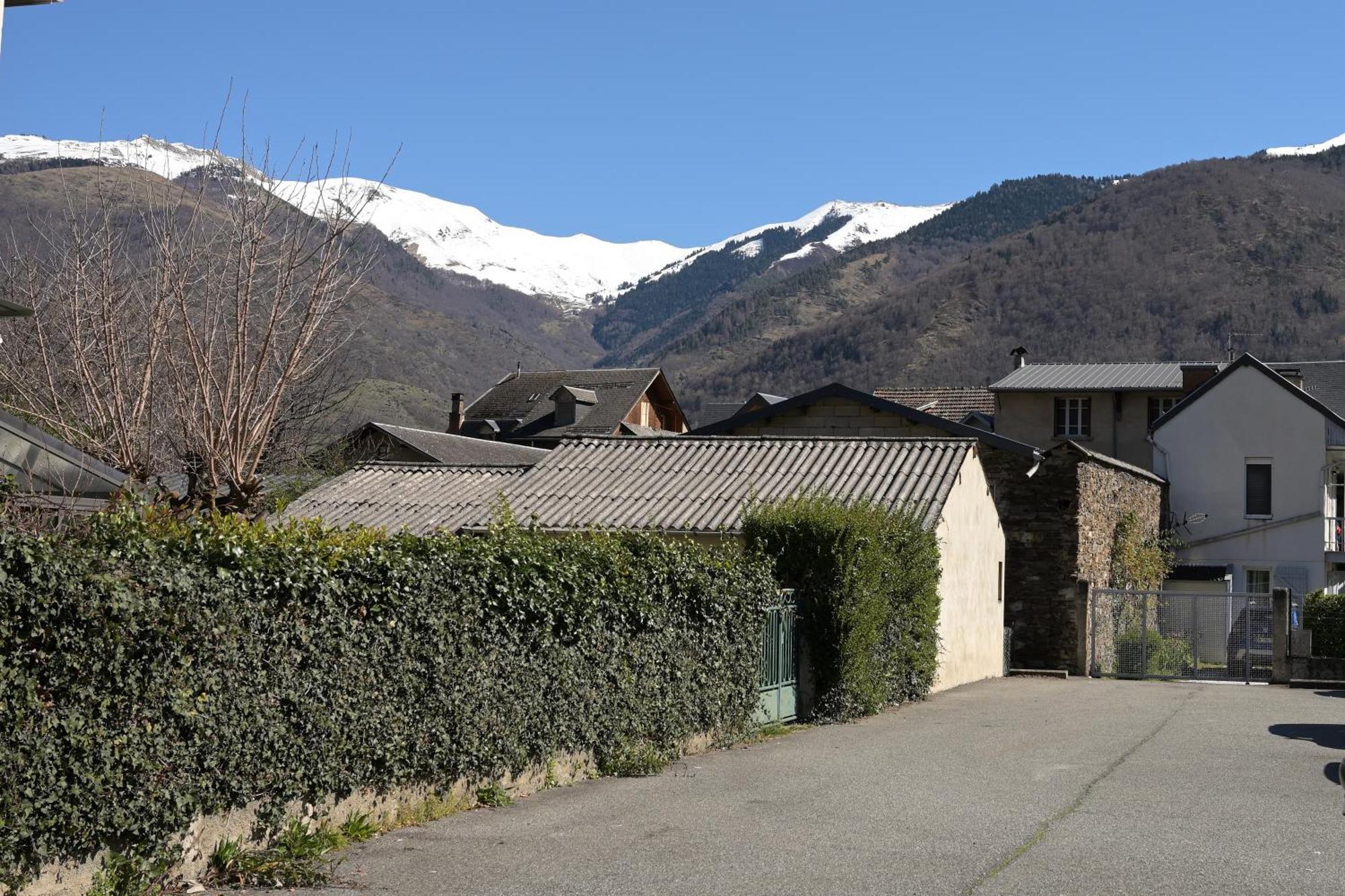 Villa Les Rosiers Bagnères-de-Luchon Exterior foto